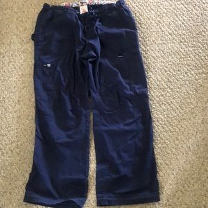 Scrubs pants